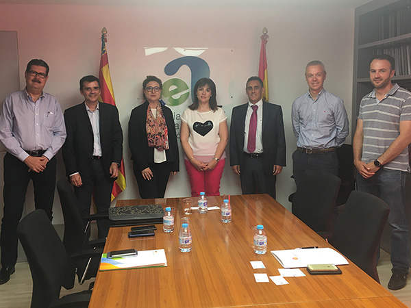 Contactos con los principales actores profesionales y empresariales de la provincia
