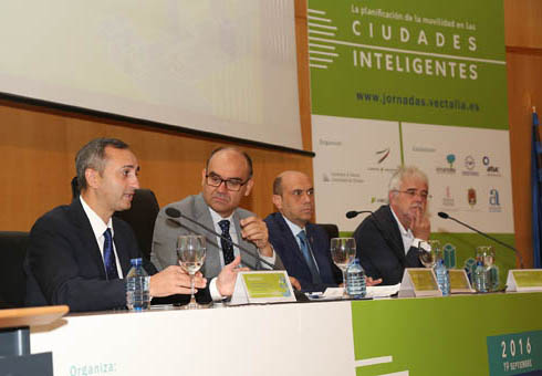 La Diputación de Alicante creará un mapa provincial de electrolineras para impulsar el uso de vehículos eléctricos